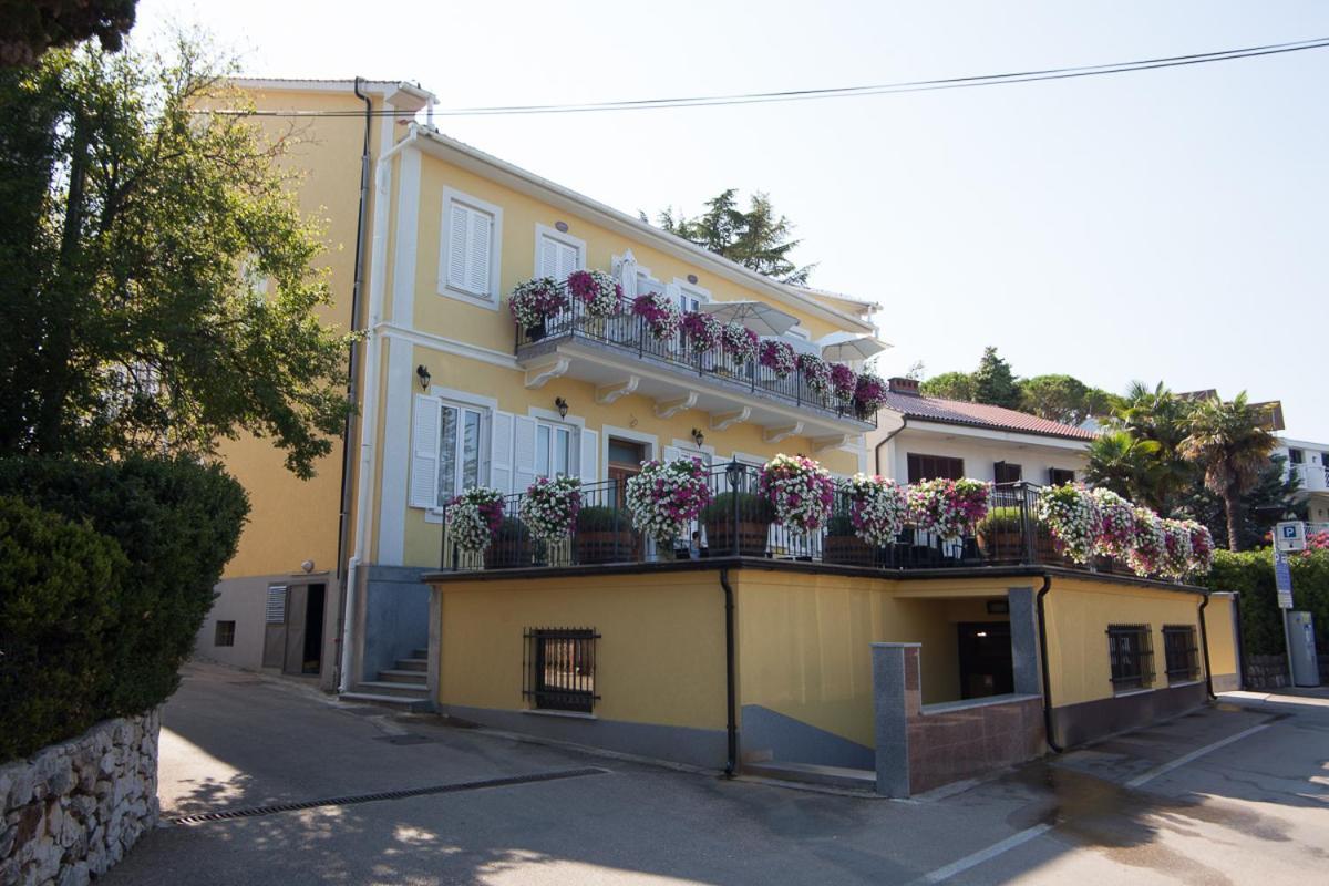Frajona Apartments Malinska Exterior foto